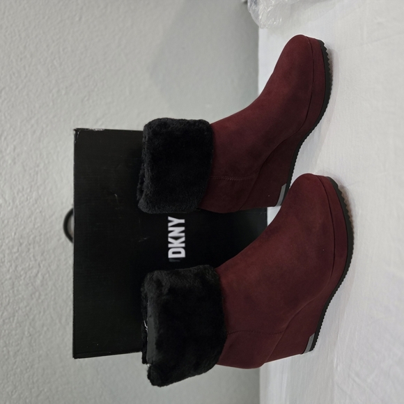 DKNY Burgundy and Black Wedge Boots - Picture 1 of 10